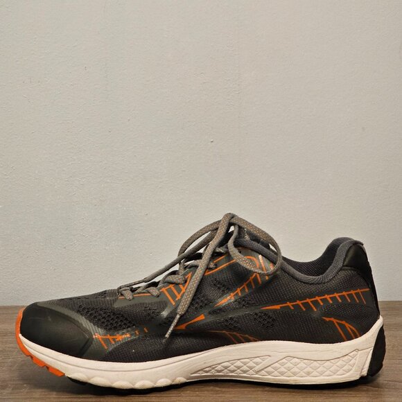 Propet Men's size 10.5 Triple E - Picture 5 of 6